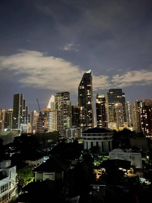 Delightful Condo In Central Location At Sukhumvit 49 Bangkok Exterior photo